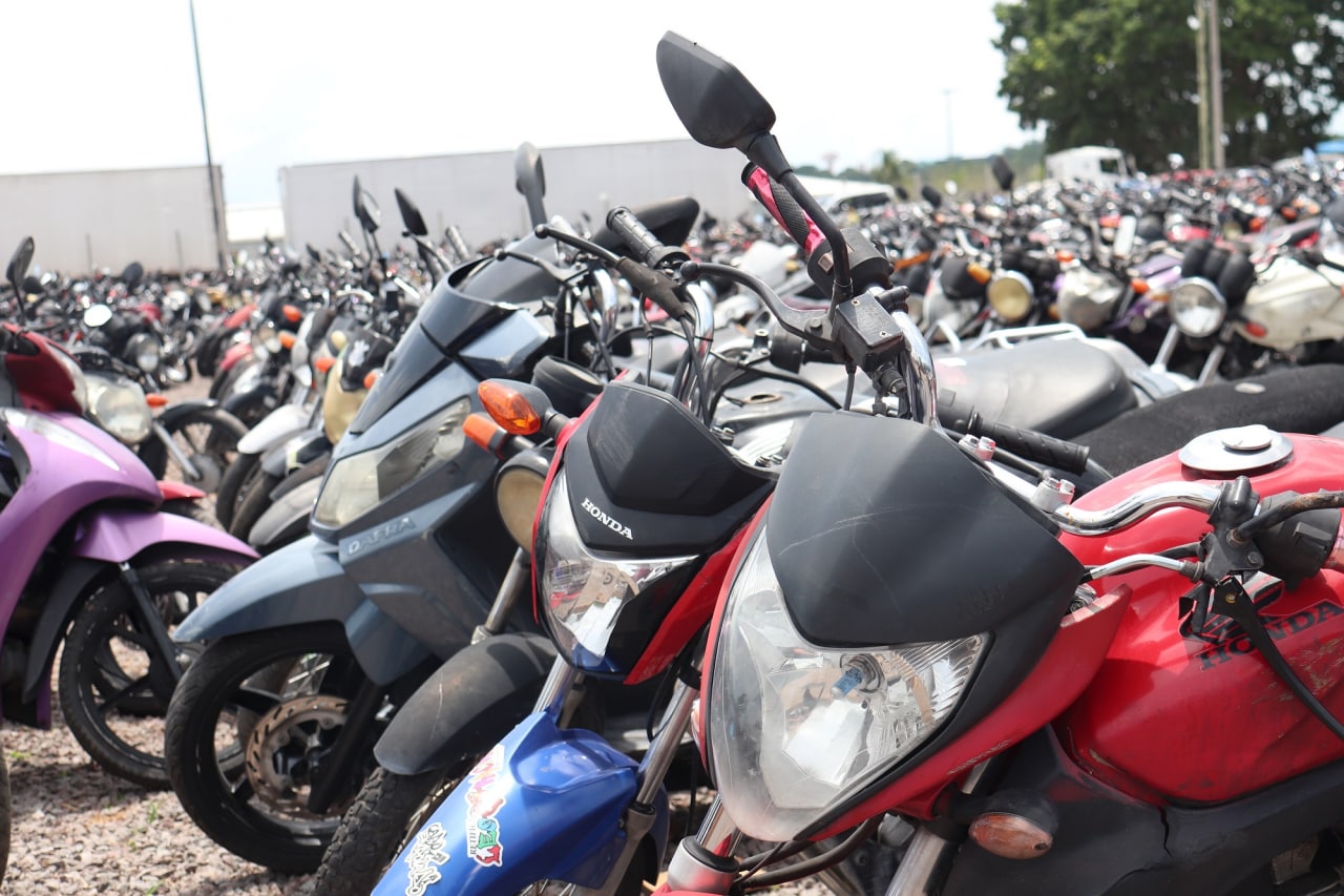 Detran-AM leiloa mais de 3.600 veículos e bate recorde em 2020