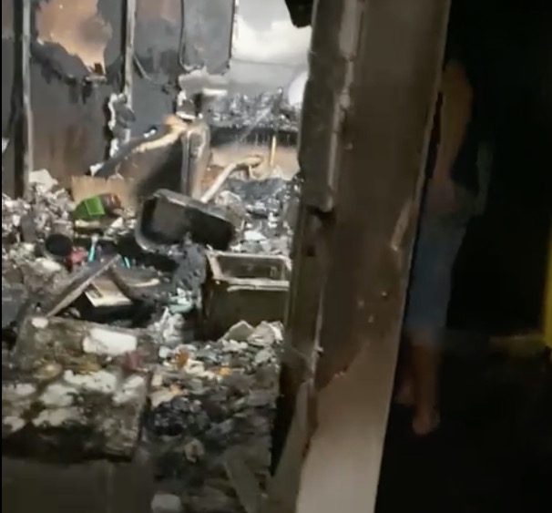 Estúdio que produziu campanha de Amazonino Mendes pega fogo em Manaus