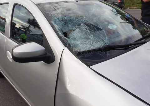 Homem morre após ser atropelado em avenida de Manaus