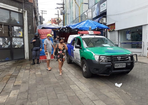 'Operação pela Vida' cumpre decreto governamental em zonas de Manaus 