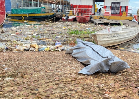 Corpo de homem é encontrado boiando perto da Praia da Lua em Manaus