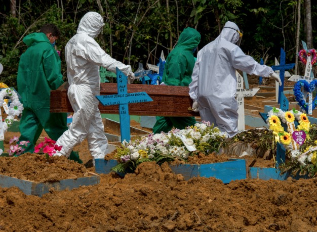 Quatro pessoas morrem vítimas de covid-19 em Manaus 