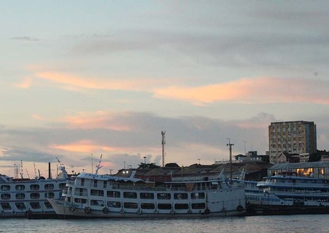 Enchente do rio Negro está abaixo dos últimos anos em Manaus