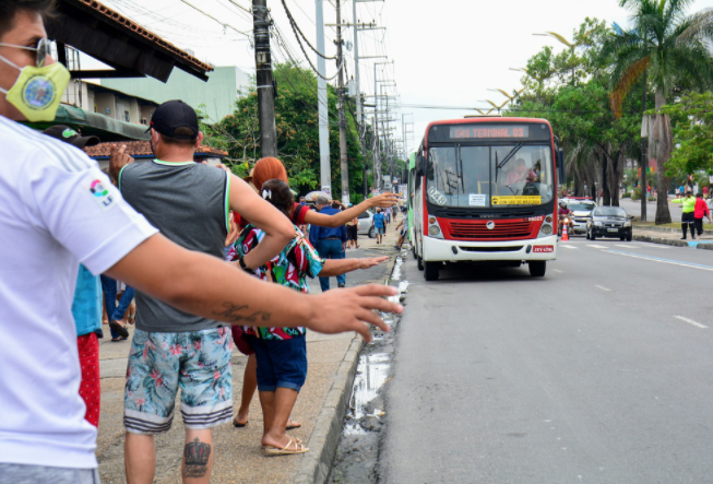 Força-tarefa da prefeitura garantiu limpeza e transporte no 2º turno