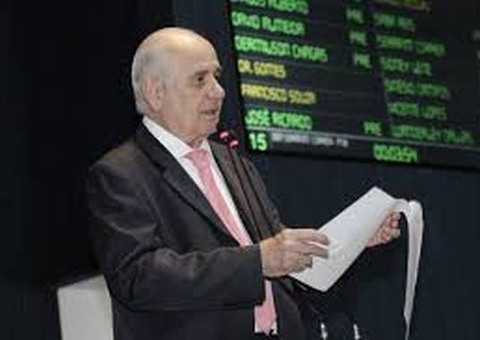 Deputado diz lamentar que Mourão tente esconder queimadas na Amazônia