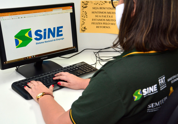 Sine tem mais de 40 vagas de emprego nesta terça em Manaus