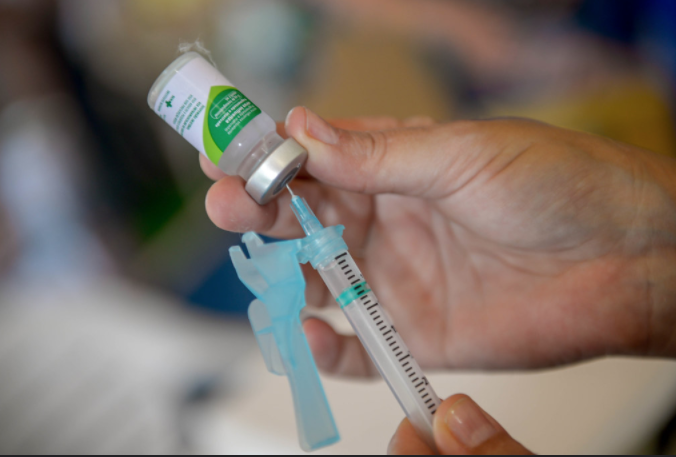 Manaus ganha reforço de mais de 50 mil doses da vacina contra Influenza