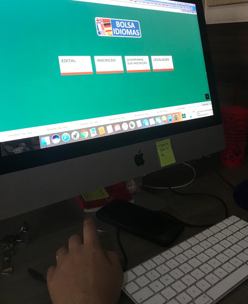 Inscrições no Programa Bolsa Idiomas já estão abertas em Manaus