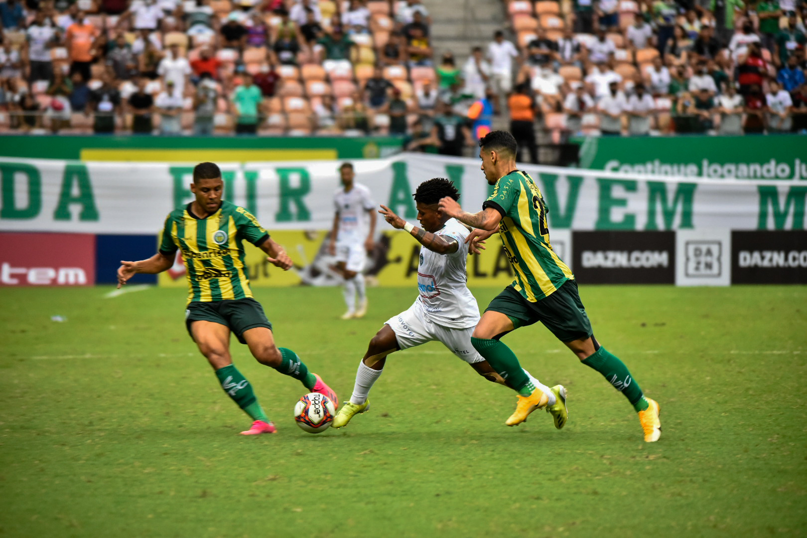 Arena da Amazônia terá 50% do público liberado para jogo Manaus x Tombense 