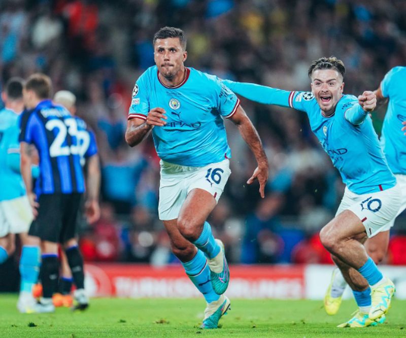 Depois de 15 anos e 2 bi de euros, Manchester City é, enfim, campeão europeu