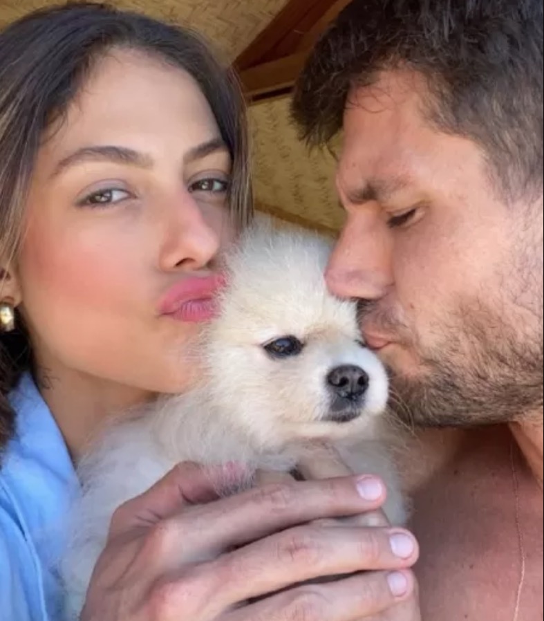 Cachorro de Mari Gonzalez morre após ser atacado por rottweiler