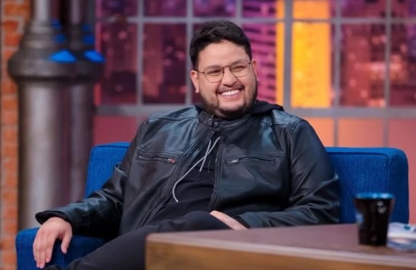 Na UTI, Cantor Maurílio tem piora após infecção grave no pulmão