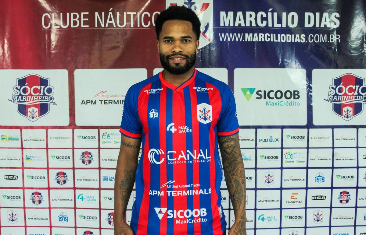 Manaus anuncia zagueiro Maurício Moraes para jogos de 2023