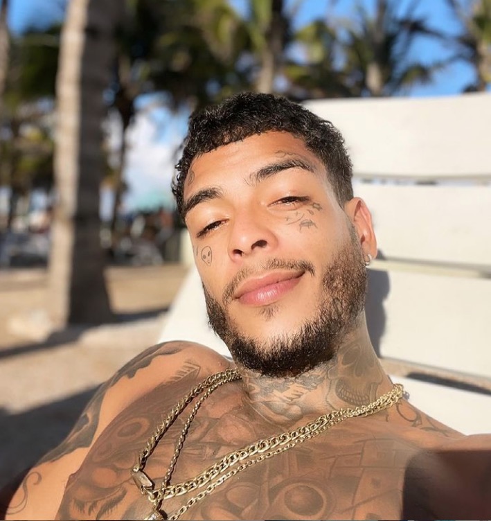 Polícia apreende celulares para apurar morte de MC Kevin