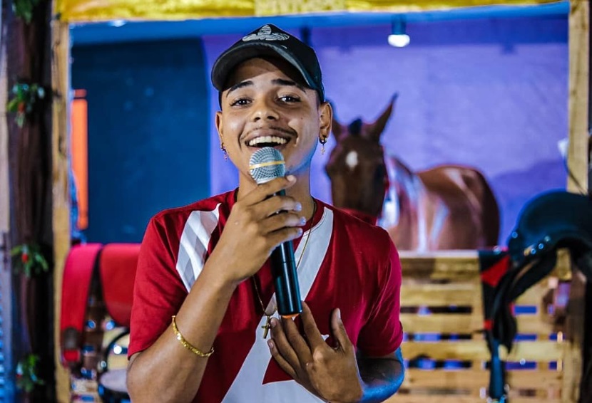 MC Rafinha, da música "Escreve aí, doutor" morre aos 24 anos