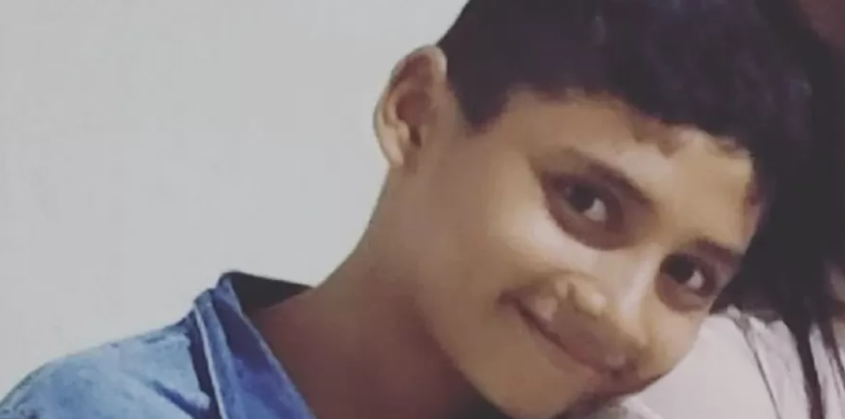 Menino de 12 anos desaparecido enquanto brincava é encontrado morto
