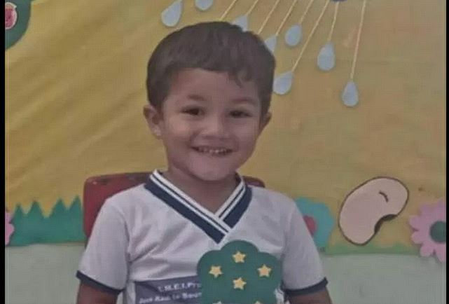 Menino morre ao ser levado pela correnteza em igarapé