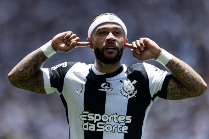 Memphis é convocado pela Holanda, mas chega 'com folga' para final paulista
