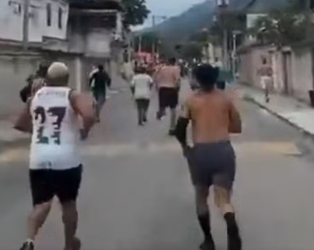Homem é esfaqueado em confronto entre torcida do Vasco e Fluminense no RJ