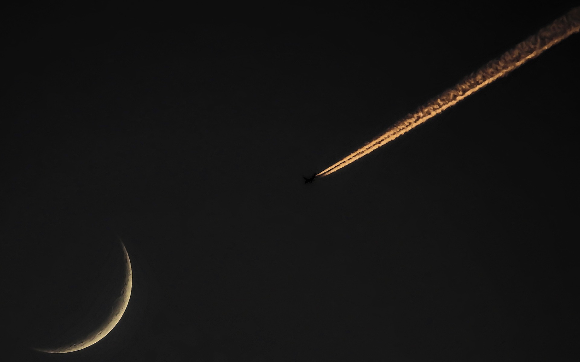 SpaceX é escolhida pela NASA para participar em missão a lua de Júpiter