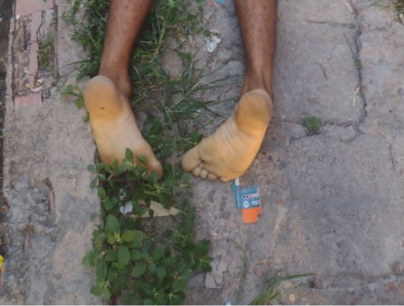 Homem é torturado até a morte e jogado em beco de Manaus