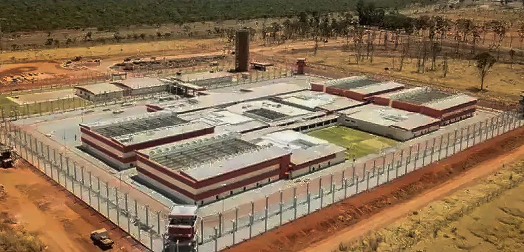 Presídios federais terão reconhecimento facial e muralhas