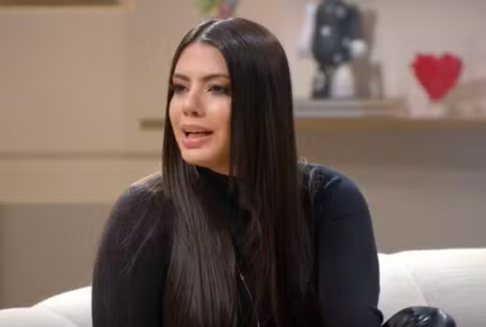 Fernanda Bande diz que só faz sexo com vibrador: ‘viciada’