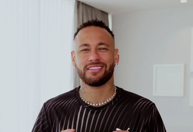 Neymar já tem data para ser anunciado pelo Santos, diz jornalista