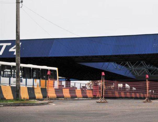 Homem é preso após tocar nas partes íntimas de mulher dentro do Terminal 4