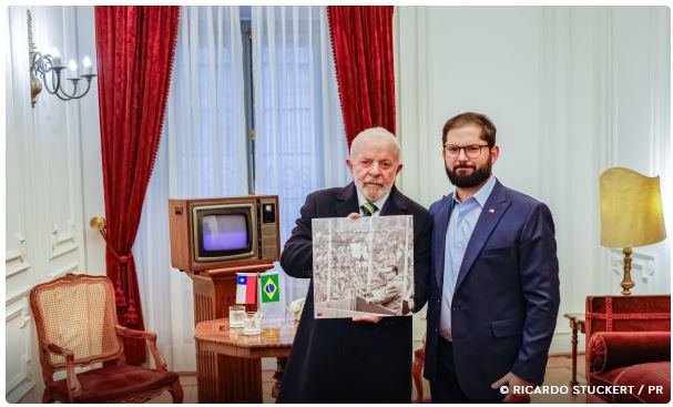 Lula recebe Boric e comitiva do Chile para estreitar laços