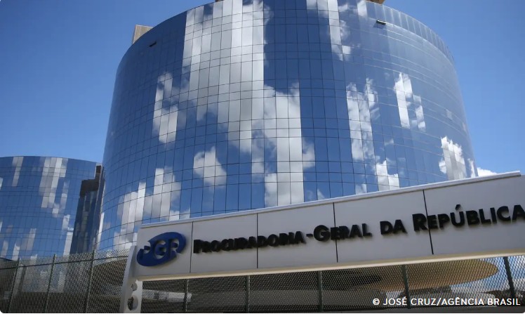 Ação do MPF pede suspensão de concursos da Marinha