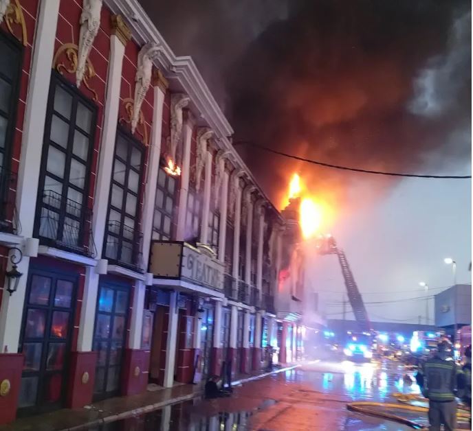 Sobe para 13 o número de mortos no incêndio de três boates na Espanha