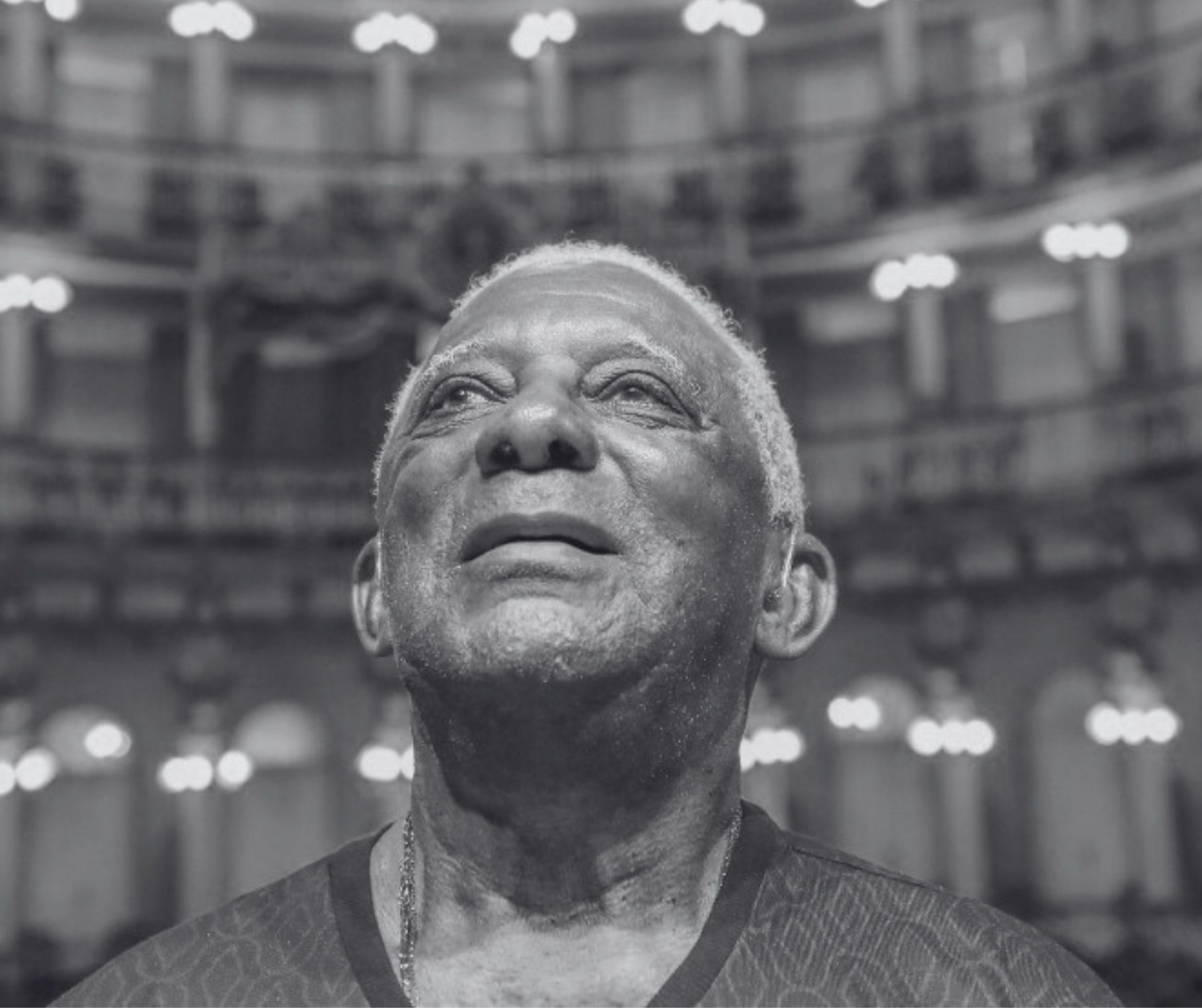 Velório de Raimundo Nonato acontece no Teatro Amazonas