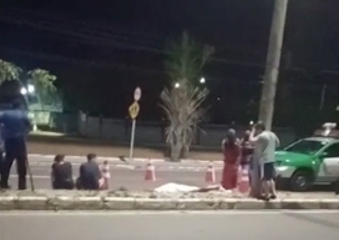 Jovem morre ao bater cabeça contra poste em acidente de trânsito em Manaus