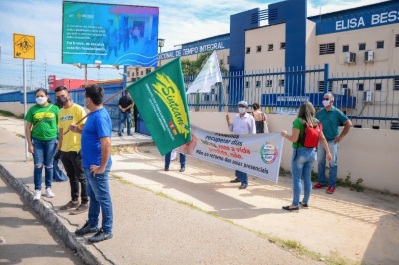 Greve dos professores é ilegal e salários podem ser descontados em Manaus
