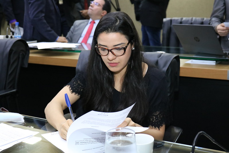 Deputada pede renovação e emissão remota de 2ª via de CNH no Amazonas