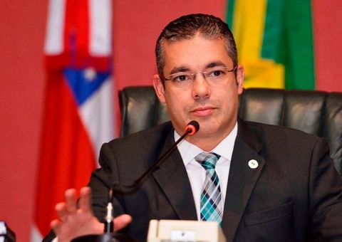  Josué defende união em torno do novo mercado do gás