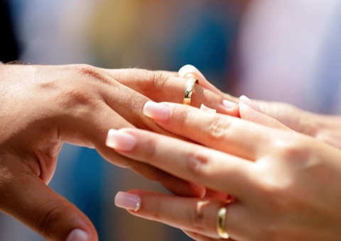 Justiça desautoriza casamentos em praias, balneários e bares no Amazonas