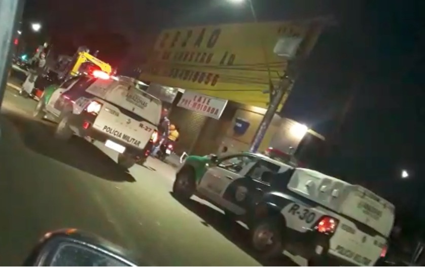 Vídeo: Jovem morre em grave acidente de moto em avenida de Manaus