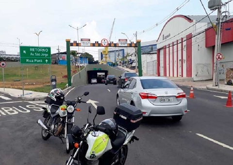 Trecho de complexo viário é interditado em Manaus