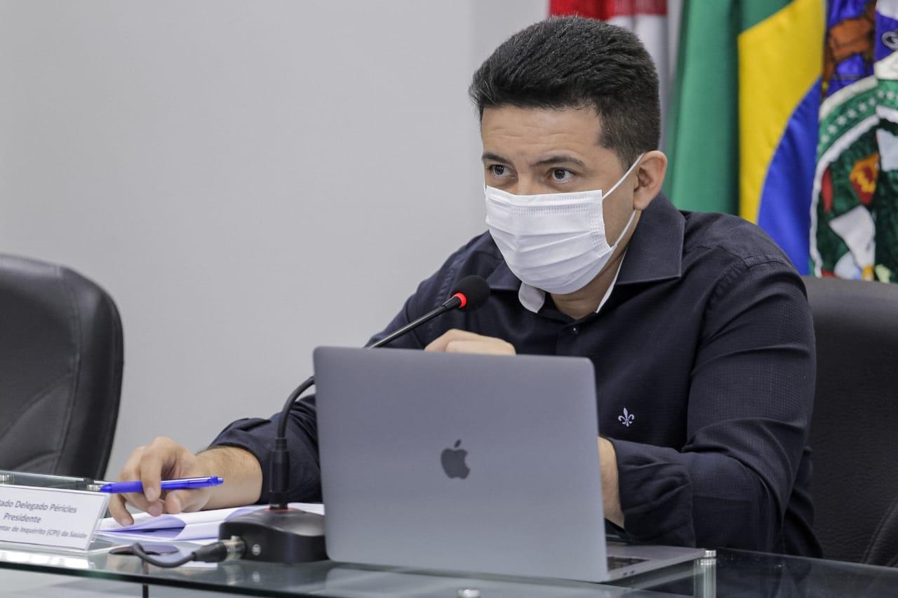 Deputado diz que com CPI governo teve que pausar corrupção
