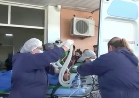 Carro atropela nove pessoas que prestavam socorro a motociclista na AM-010