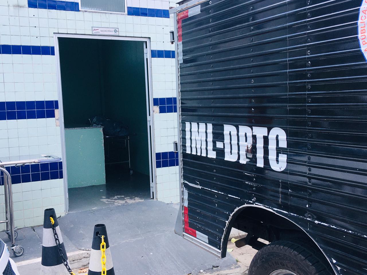 Mulher morre eletrocutada com marido ao tentar socorrê-lo no Amazonas 