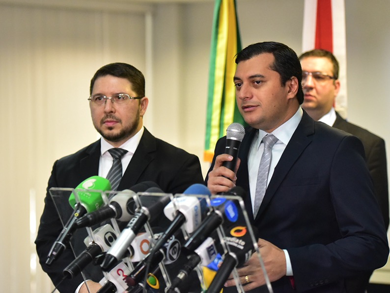 Desembargador atende pedido de Carlos Almeida contra Lei de Wilson Lima