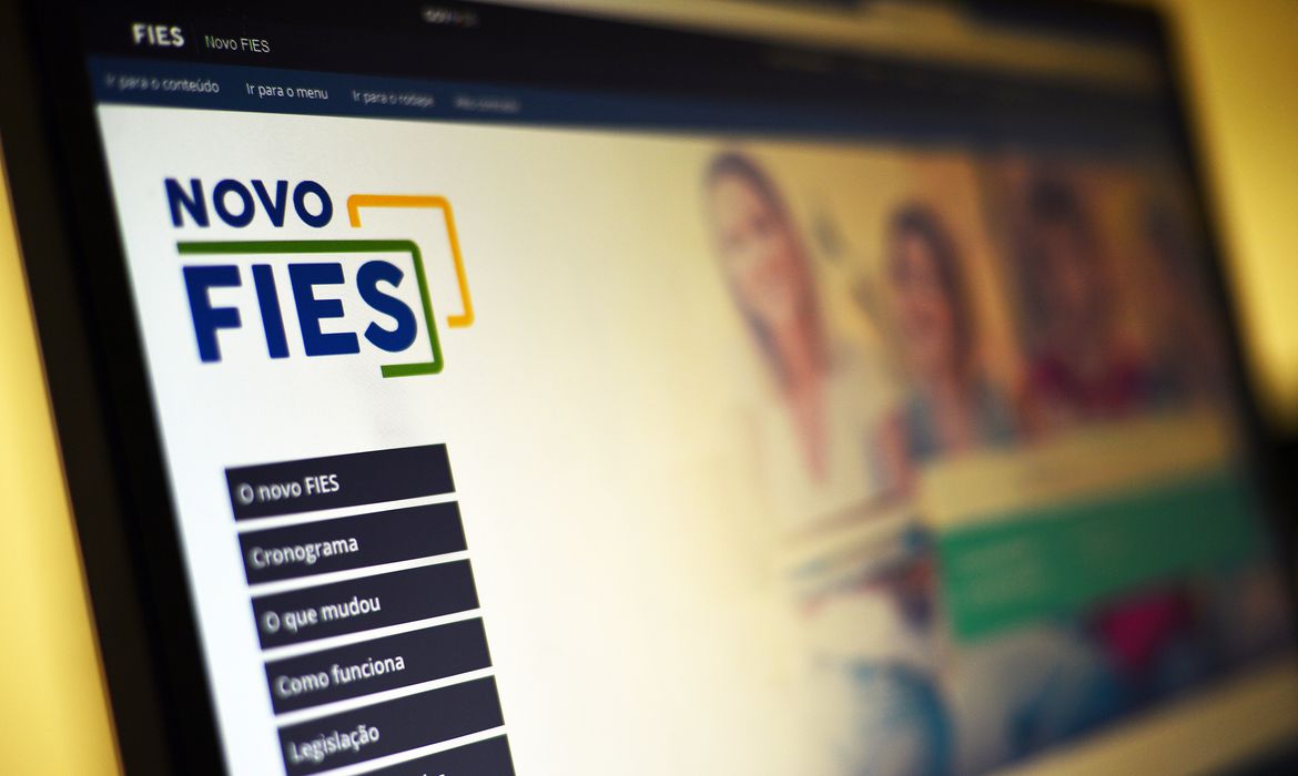 Prazo para convocação por meio da lista de espera do Fies é ampliado