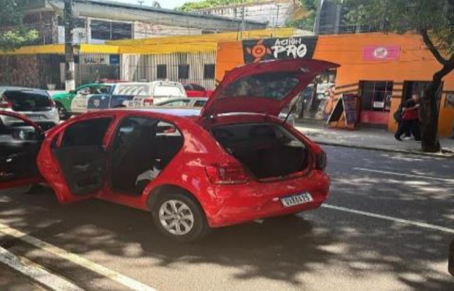 Dupla é presa no Centro suspeita de assaltar casa no Alvorada