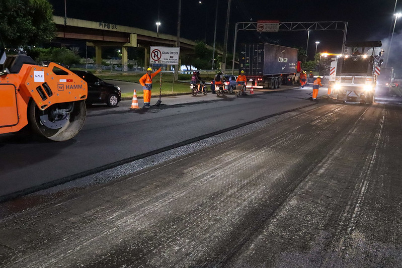 Obra de revitalização altera trânsito na Av. Constantino Nery; confira 
