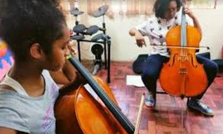 Escola de Artes abre 60 vagas para oficinas de música em Manaus