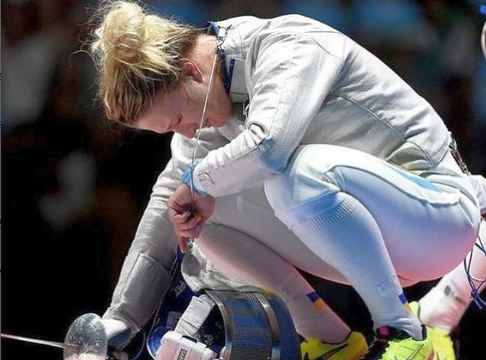 Ucraniana eliminada por não cumprimentar russa em Mundial faz desabafo