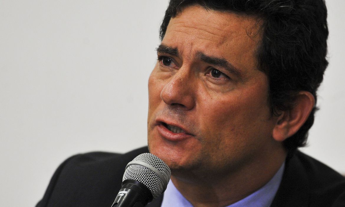 Marco Aurélio pede vista e julgamento de Moro no STF é suspenso